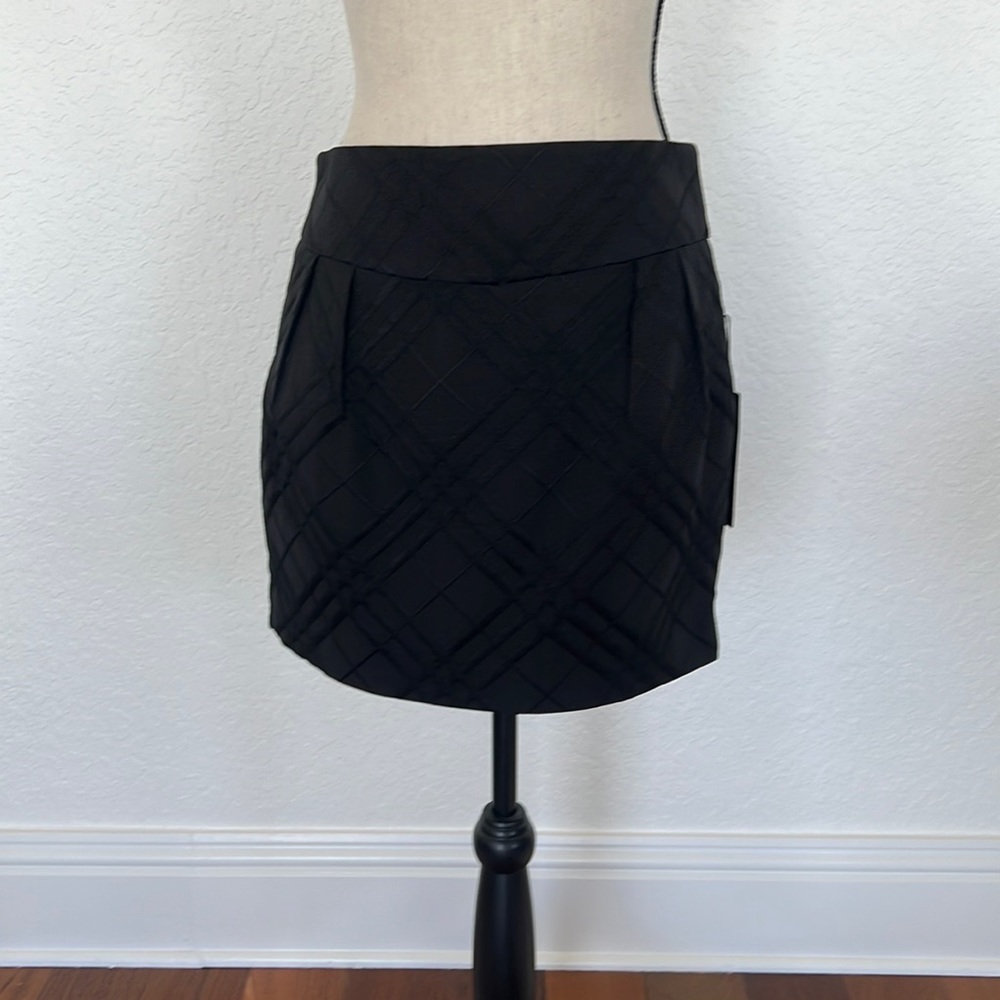 BCBG Max Azria Black mini skirt with tags Size 4